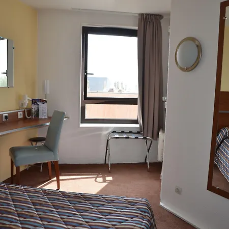 B&B Hotel Rouen Centre-2