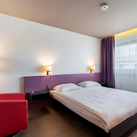 Hotel Les Nations-3