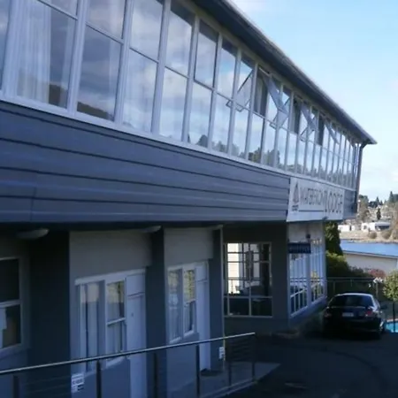 Waterfront Lodge Motel-3