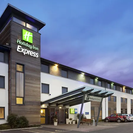 Holiday Inn Express Cambridge By Ihg-3