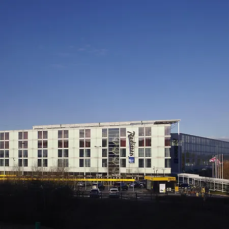 Radisson Blu Hotel London Stansted Airport-2