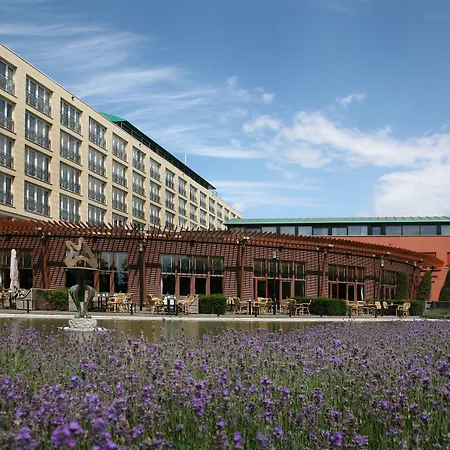 Van Der Valk Hotel Maastricht-3