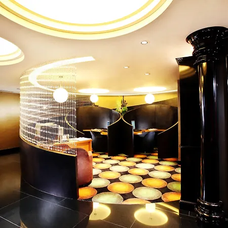 The Luxe Manor-3