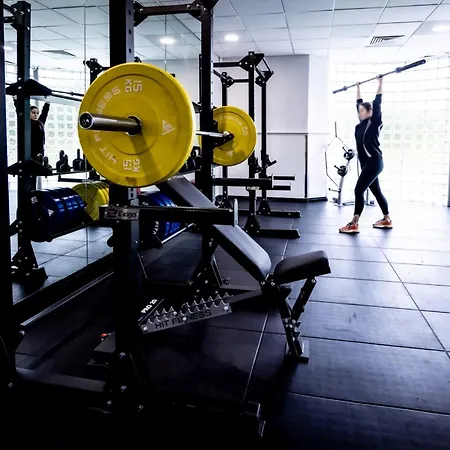 Maldron Hotel&Leisure Centre Limerick-2