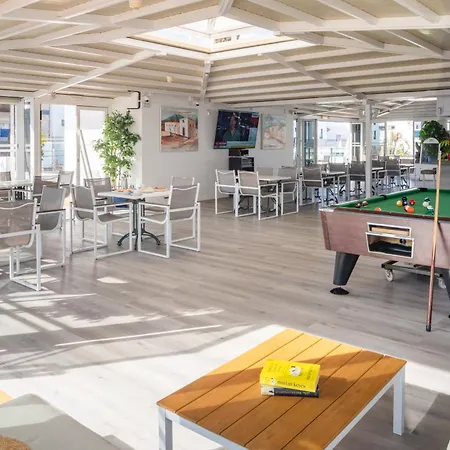 Suite Hotel Montana Club-3