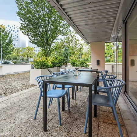 Appart'City Confort Lille - Euralille-3