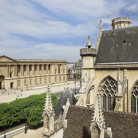 Relais Du Louvre-2