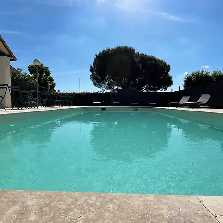 Hotel Le Roxane-2