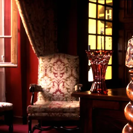 Boutique Hotel De La Place Des Vosges-2