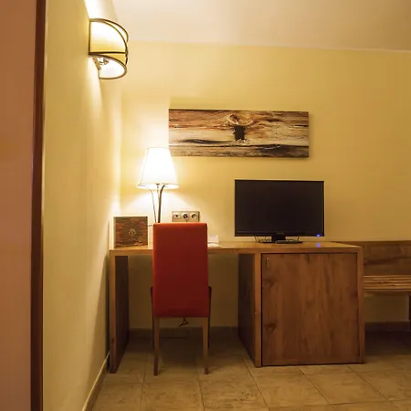 Hotel Màgic Pas-3