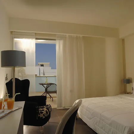 Angela Suites Boutique Hotel-3