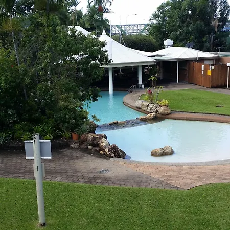 Cairns Gateway Resort-3