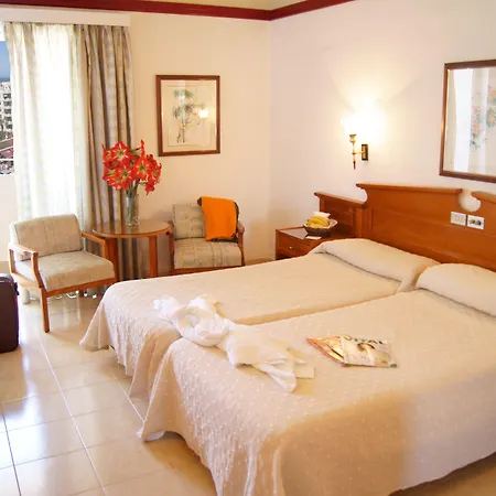 HC Hotel Magec-3