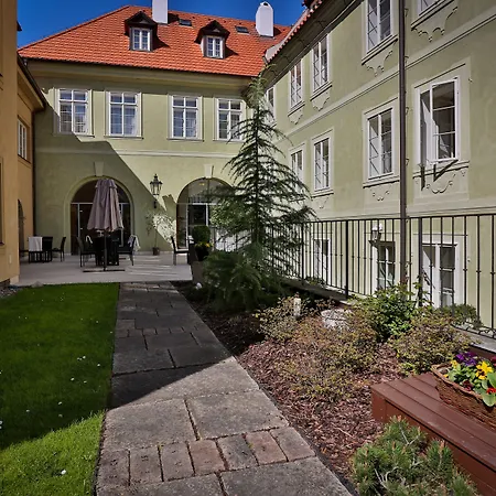 Appia Hotel Residences-3