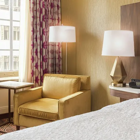 Hampton Inn Majestic Chicago Theatre District-2