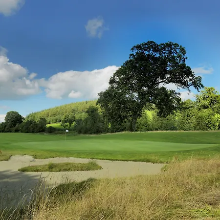 Farnham Estate Spa And Golf Resort-2