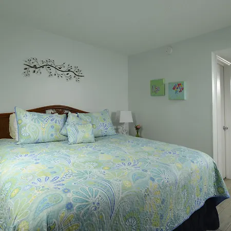 Tuckaway Shores Resort-2