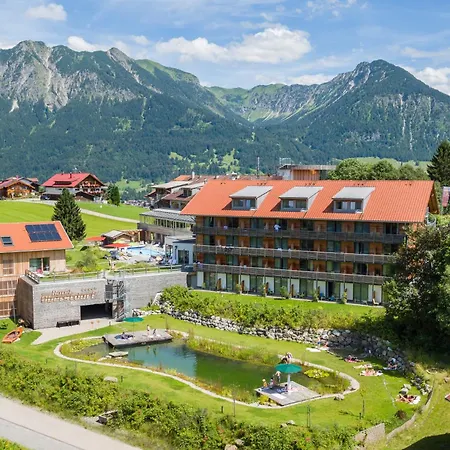 Hotel Oberstdorf-3