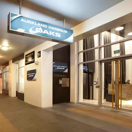 Auckland Harbour Suites-3