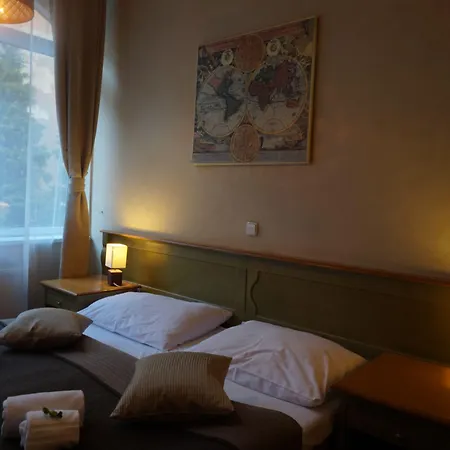 Augustus Et Otto Hotel-3