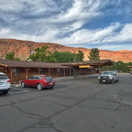 Red Stone Inn-2