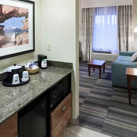 Hampton Inn&Suites Colorado Springs/I-25 South-2