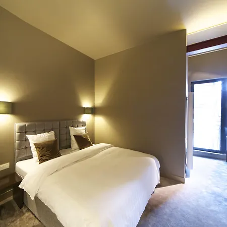 Hotel The Neufchatel-2