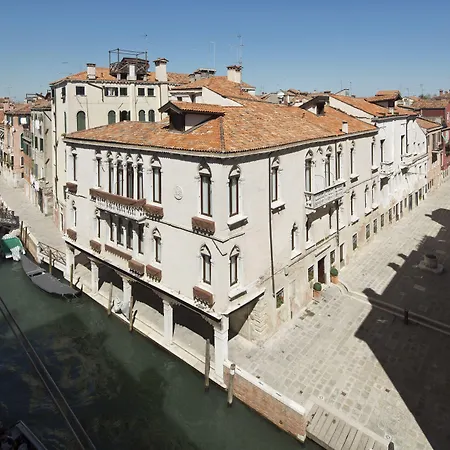 Maison Venezia | Una Esperienze-2