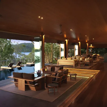 Qualia-3