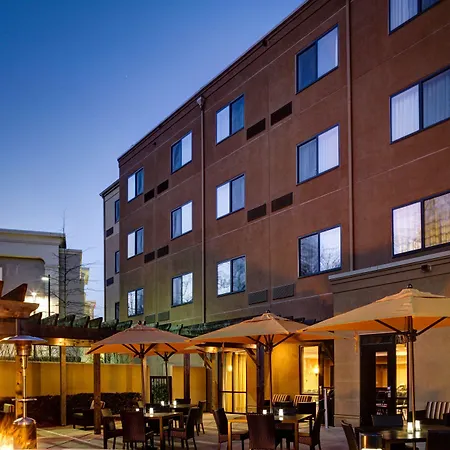 Courtyard By Marriott Atlanta Airport West-3