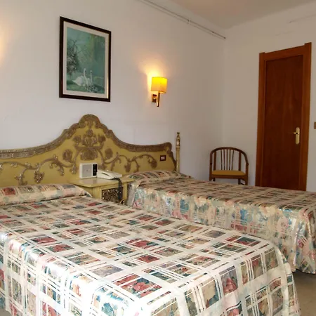 Hotel Hostal Del Sol-3