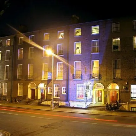 The Glen Guesthouse-3