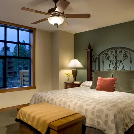 The Village Lodge-3