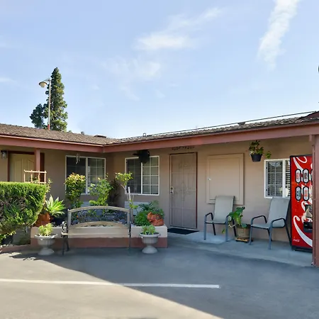 Americas Best Value Inn Los Banos-3