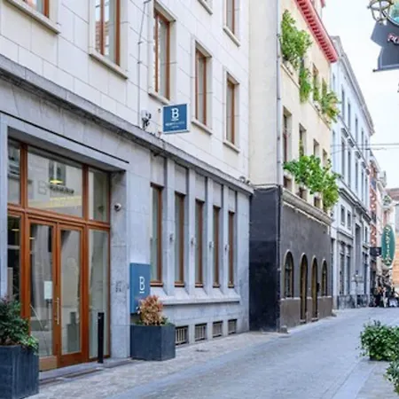 B-Aparthotel Grand Place-2