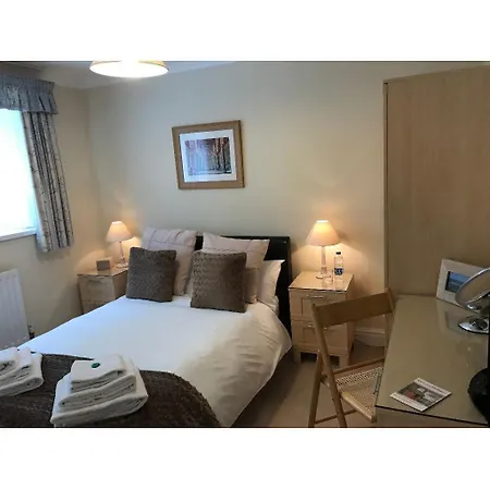 31 Queens Road-3