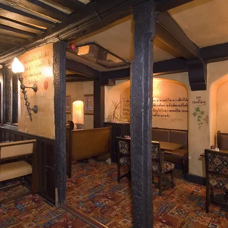 George&Pilgrims Hotel-2