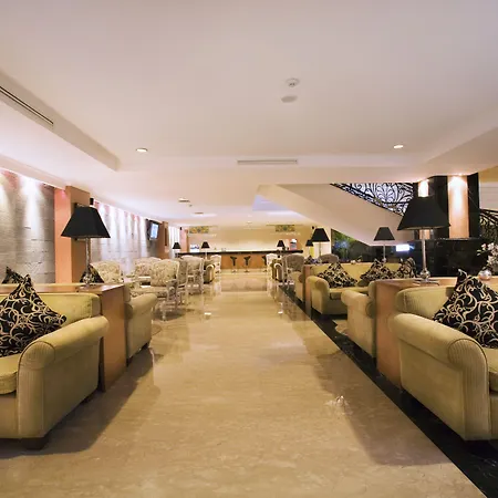 ASTON Tropicana Hotel Bandung-2