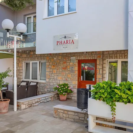 Pharia Hotel & Residences-3