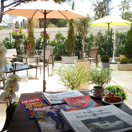 Hotel Miramar- Cap D'Antibes - La Garoupe Plage-2