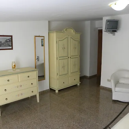 Hotel Fernanda-2
