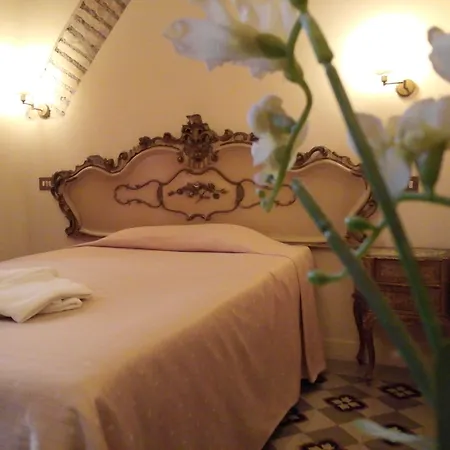 Marta Guest House-2