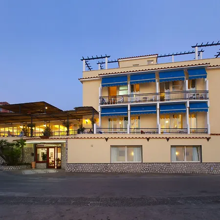 Hotel Piccolo Paradiso-2