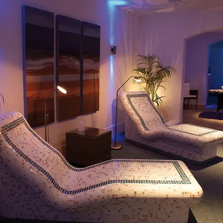The Victoria Hotel & Source Spa-2