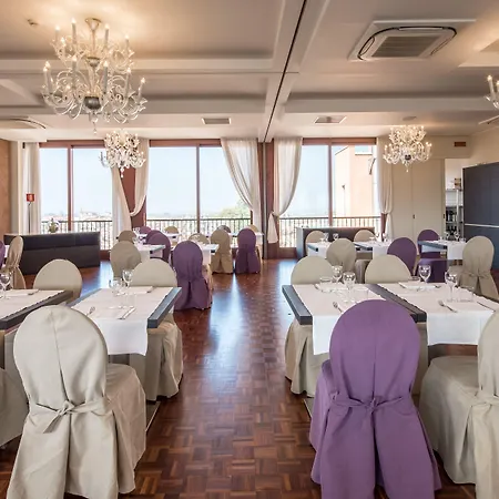 Grande Albergo Roma-3