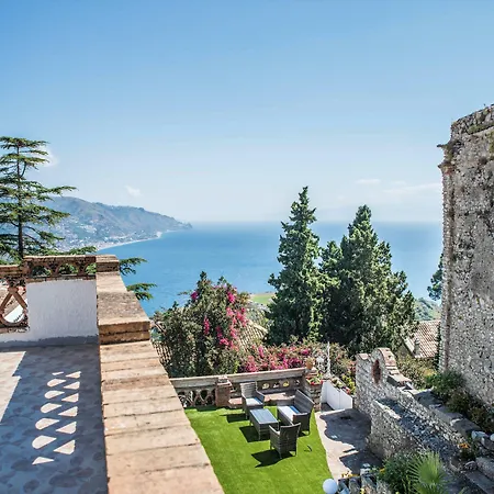 Villa Fiorita Boutique Hotel-3