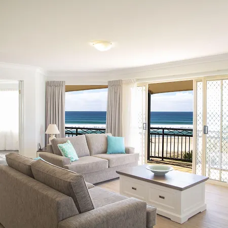 Golden Riviera Absolute Beachfront Resort-3