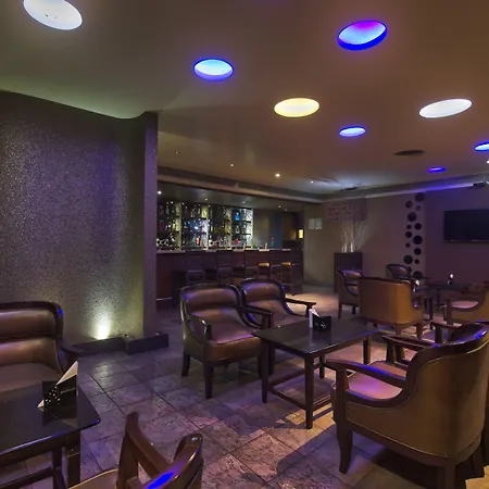Vishwaratna Hotel-2