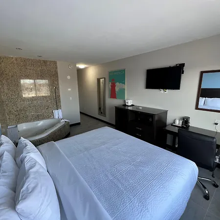 Travelodge By Wyndham Queens-2