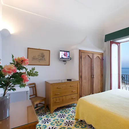 La Caravella Di Positano - Relais, Beach & Residences-2